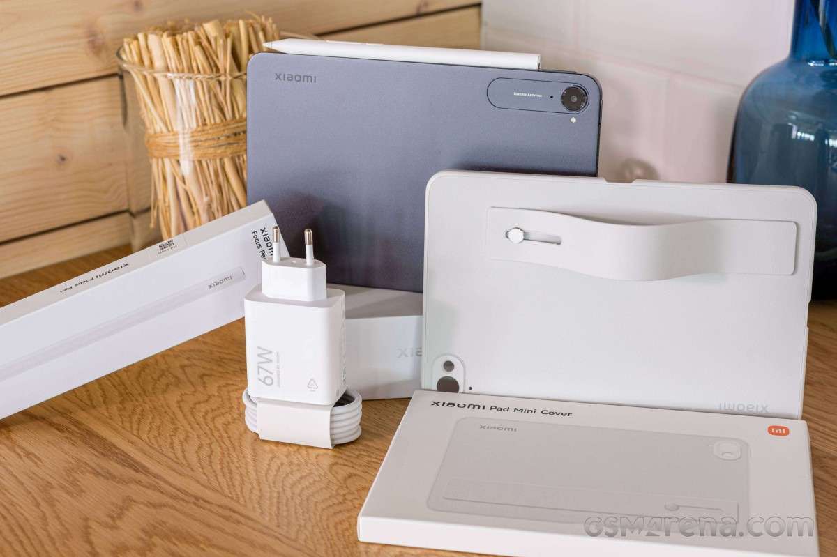 Розпакування Xiaomi Pad Mini